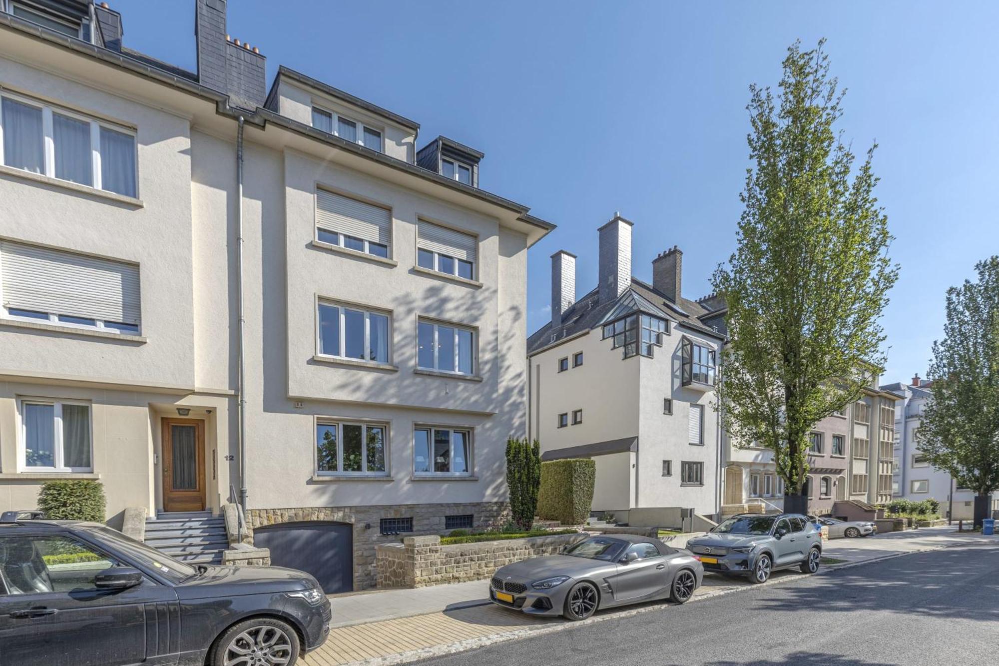 Apartamento Spacious 2br Apt In Central W Balcony